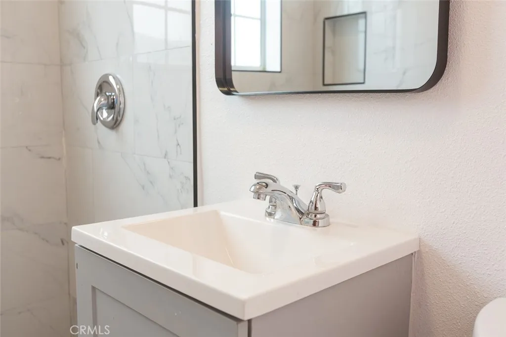 14425 Prairie Avenue, Lawndale, California 90260 home-pic-18